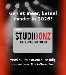 Profiteer van alle voordelen als StudioGonzer en schaf de StudioGonz Pas 2026 aan! Een fikse korting voor (bijna) alle evenementen, toegang tot speciale feesten, gratis toegang tot de Café en Karaoke avonden en je steunt natuurlijk StudioGonz en de Goudse muziekscene!